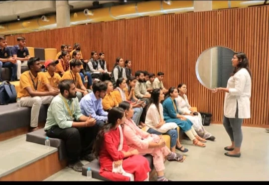 Entrepreneurship Session – Swaminarayan University